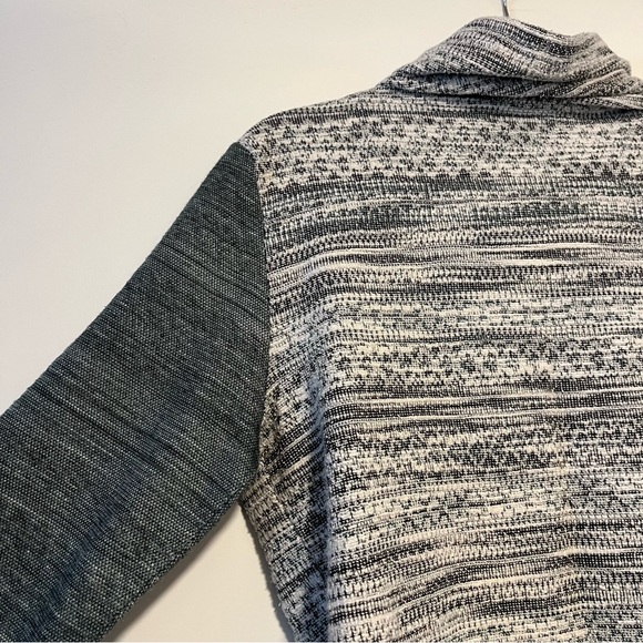 Northern Reflections | Cowl Neck Pullover Sweatshirt - Picture 8 of 14